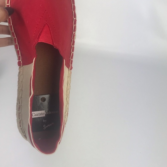 💥SALE💥 Red and Cream Espadrille Flats - Picture 8 of 8